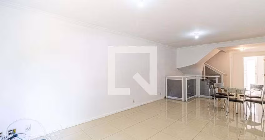 Casa à Venda - Jardim Éster Yolanda, 3 Quartos,  170 m2
