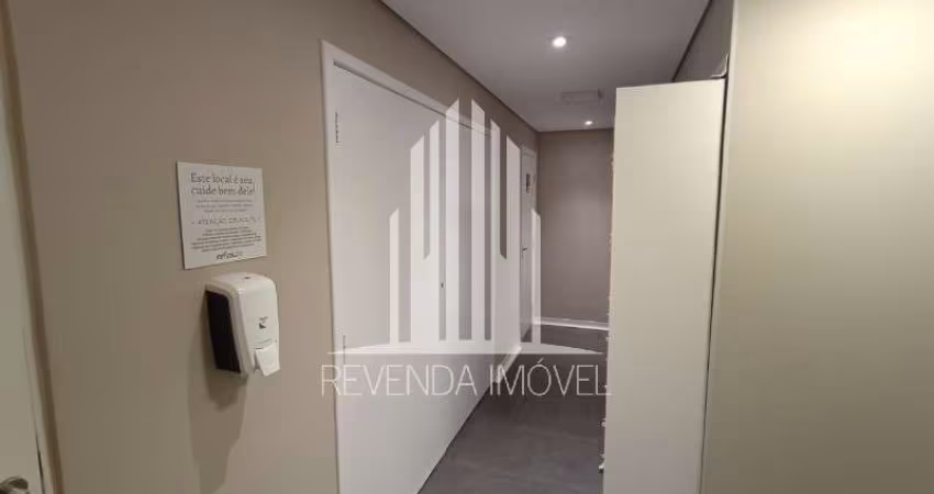 Conjunto Comercial de Alto Padrão para Locação na República, São Paulo-SP: 18 salas, 4 banheiros, 1 vaga, 380m².