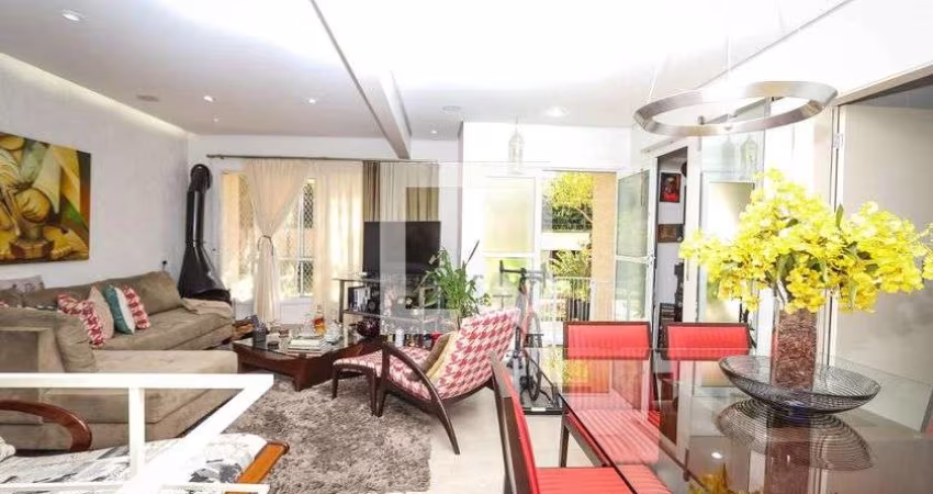 Casa à Venda - Vila Andrade, 3 Quartos,  106 m2