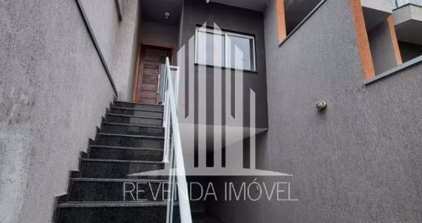Imperdível Casa na Vila Fernandes, São Paulo - SP: 3 quartos, 1 suíte, 1 sala, 3 banheiros, 2 vagas de garagem, 130m².