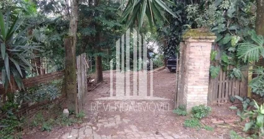 Terreno à venda em São Paulo-SP, bairro Sete Praias com 3.840m² de área - Oportunidade única!