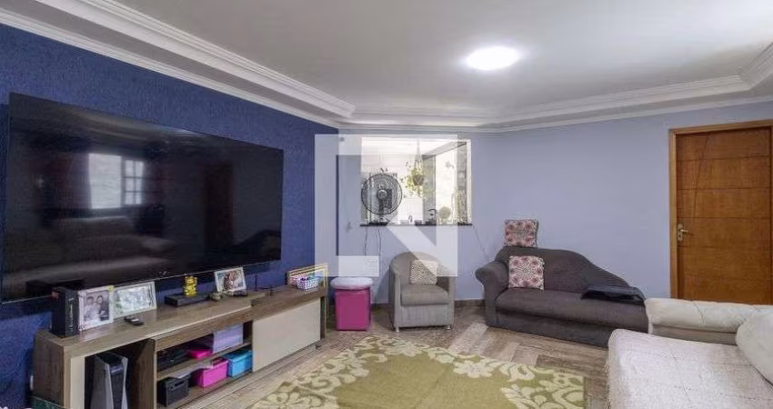 Casa à Venda - Itaquera, 3 Quartos,  250 m2