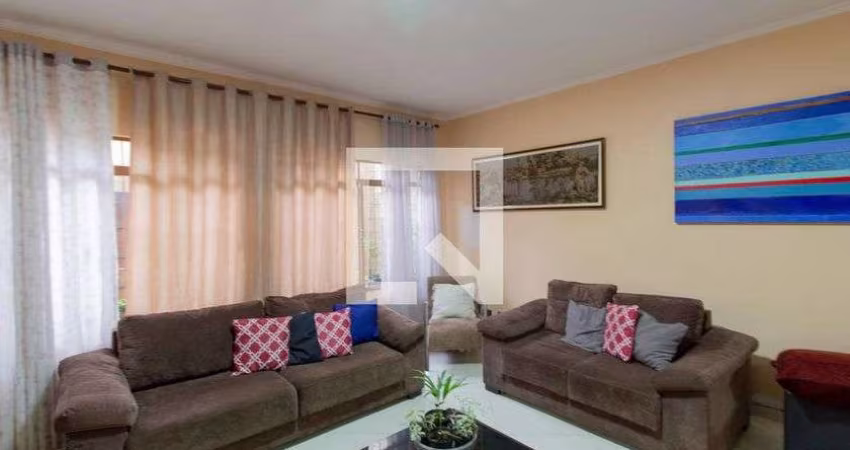 Casa à Venda - Vila Re, 4 Quartos,  180 m2