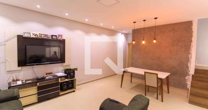 Casa à Venda - Belém, 2 Quartos,  300 m2