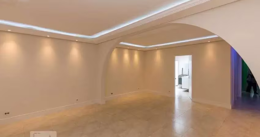 Casa à Venda - Chácara Santo Antonio, 2 Quartos,  150 m2