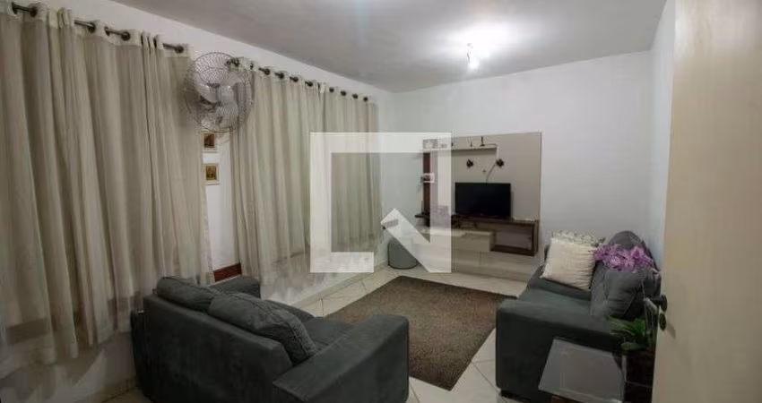 Casa à Venda - Vila Sônia, 3 Quartos,  385 m2
