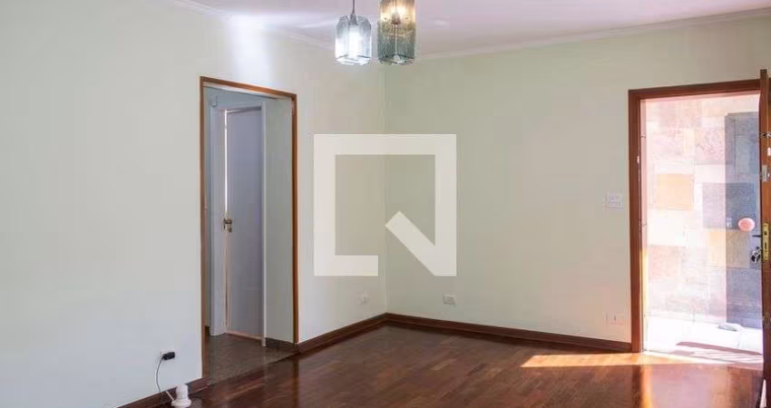 Casa à Venda - Água Fria, 3 Quartos,  210 m2