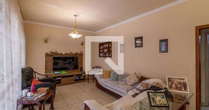 Casa à Venda - Vila Ré, 4 Quartos,  250 m2