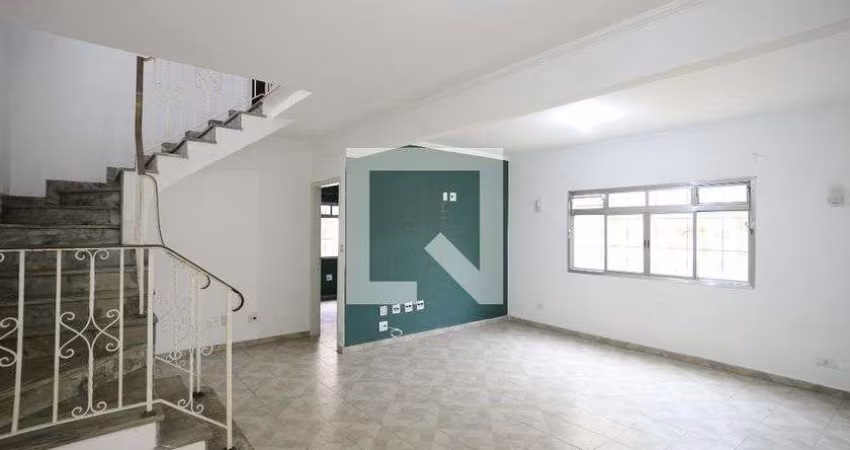 Casa à Venda - Ipiranga, 3 Quartos,  220 m2