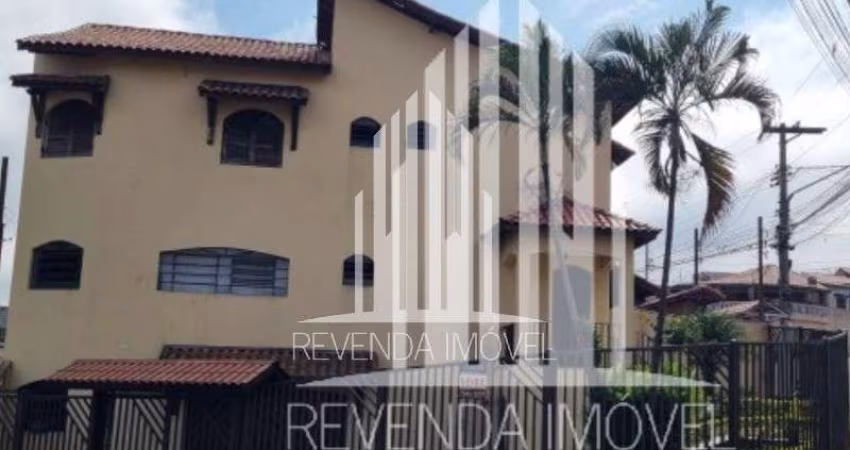 Imóvel à venda em São Paulo - SP: Casa no Jardim Belém com 3 quartos, 2 banheiros e 4 vagas de garagem!