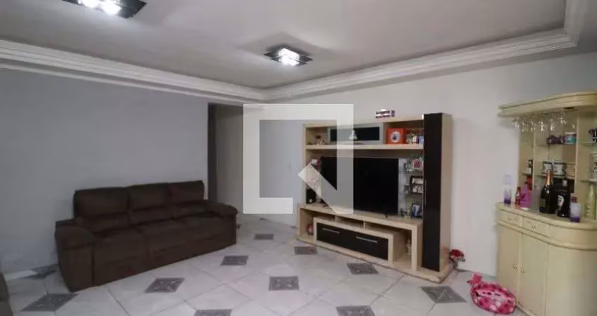 Casa à Venda - Vila Santa Clara, 2 Quartos,  390 m2