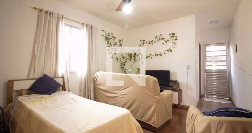 Casa à Venda - Vila Macedópolis, 4 Quartos,  250 m2