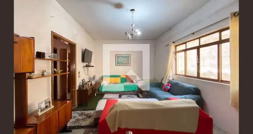 Casa à Venda - Jaguaré, 2 Quartos,  220 m2