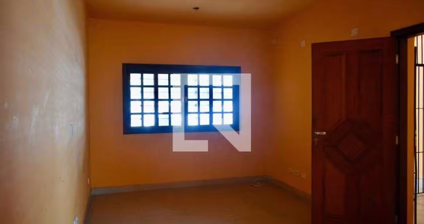 Casa à Venda - Planalto Paulista, 4 Quartos,  221 m2