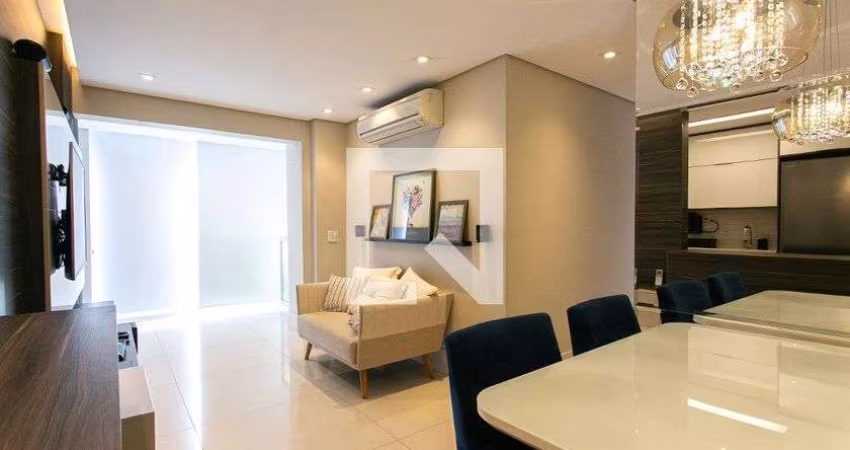 Apartamento à Venda - Tatuapé, 2 Quartos,  70 m2