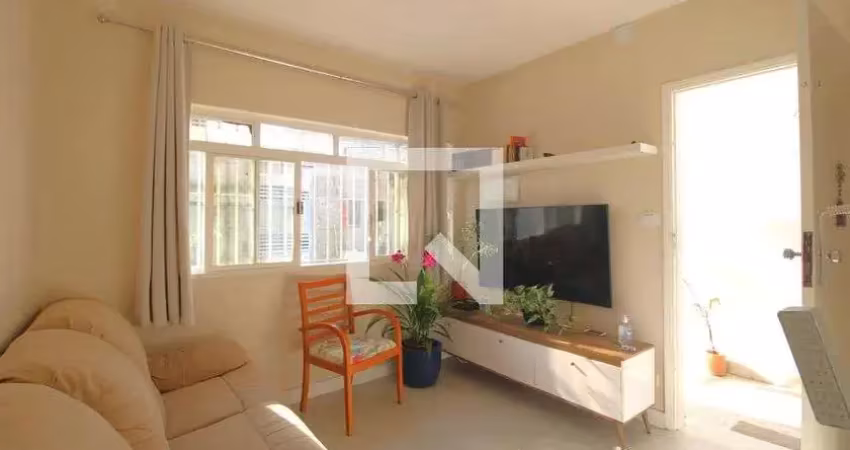 Casa à Venda - Jardim Santa Helena, 2 Quartos,  100 m2