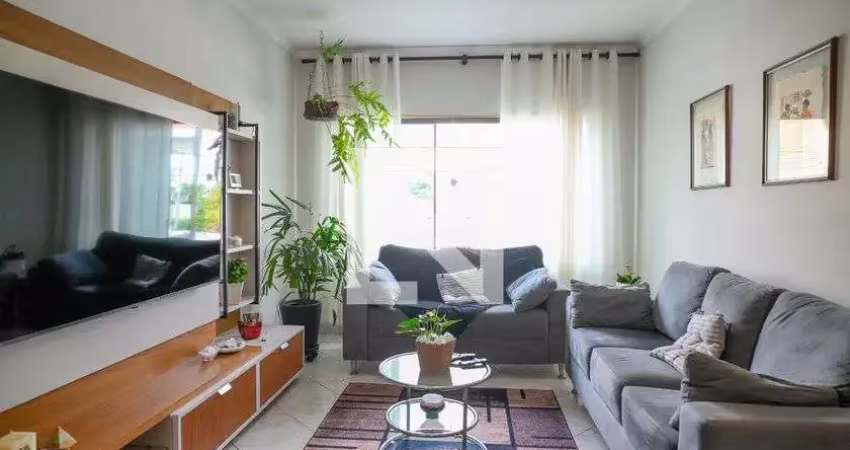 Casa com 3 quartos à venda na Rua Orlando Ferraiuolo, --, Vila das Mercês, São Paulo