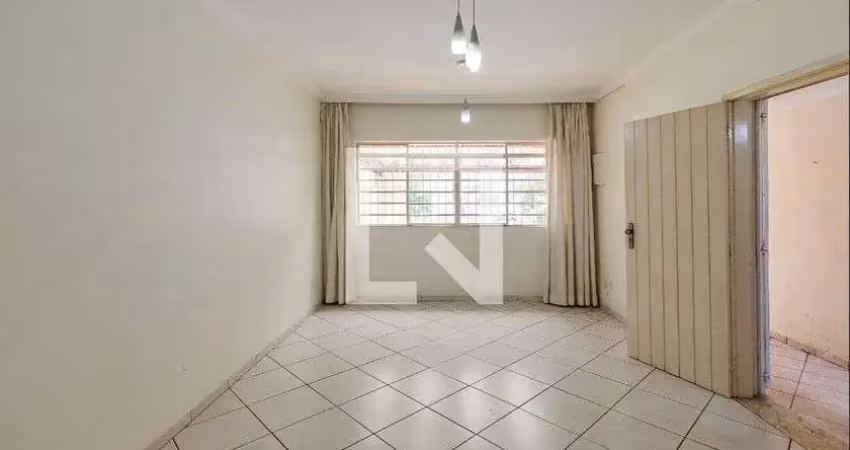 Casa com 2 quartos à venda na Rua Carlos Pinto Alves, --, Campo Belo, São Paulo