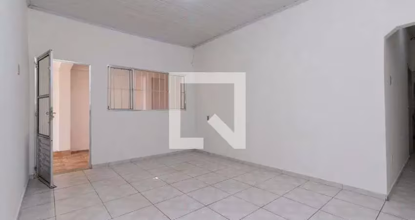 Casa com 2 quartos à venda na Rua Pedro Voss, --, Vila Carrão, São Paulo