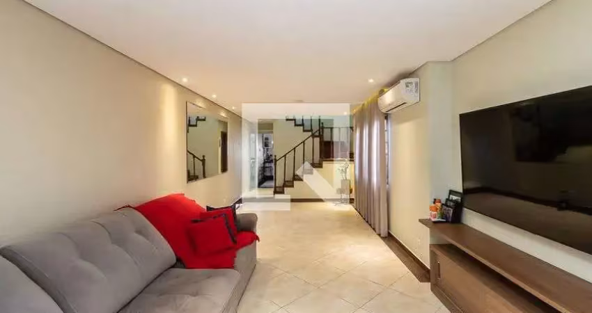 Casa com 3 quartos à venda na Rua Balbiani, --, Ponte Rasa, São Paulo