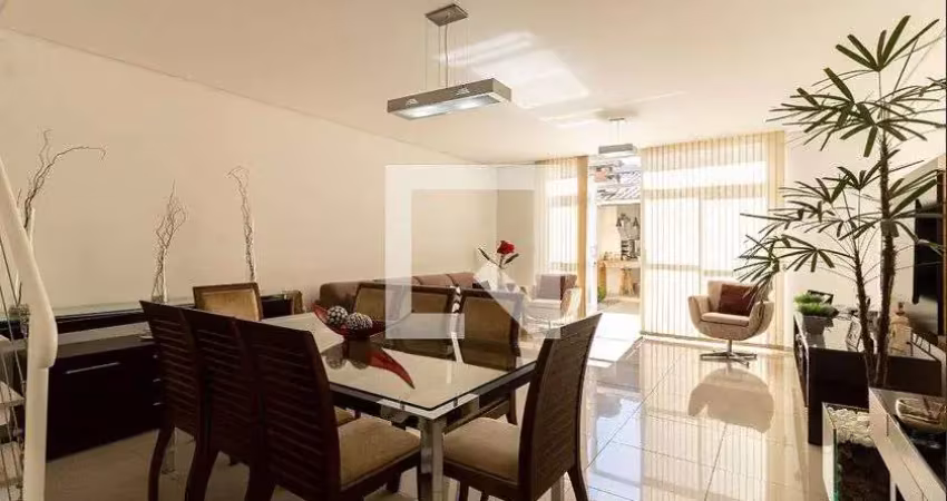 Casa com 3 quartos à venda na Rua Santa Lucrécia, --, Sacomã, São Paulo