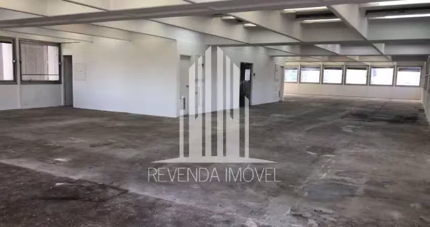 Sala comercial na chácara itaim: 1 sala, 3 banheiros, 7 vagas, 415,93m² - são paulo-sp