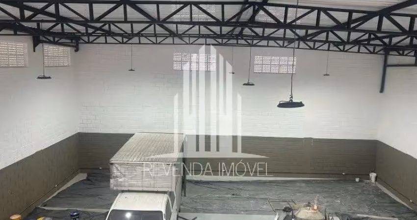 Barracão / Galpão / Depósito com 2 salas para alugar na Rua Sebastião de Moraes, --, Sítio do Morro, São Paulo