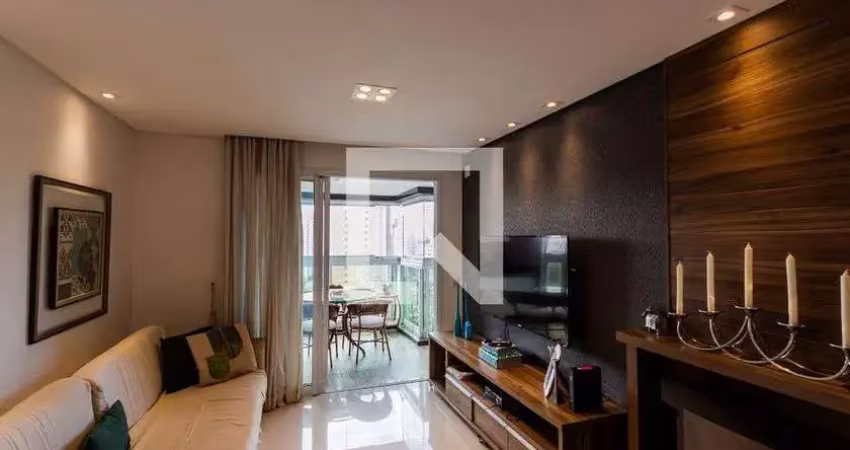 Apartamento com 3 quartos à venda na Rua das Esmeraldas, --, Jardim, Santo André