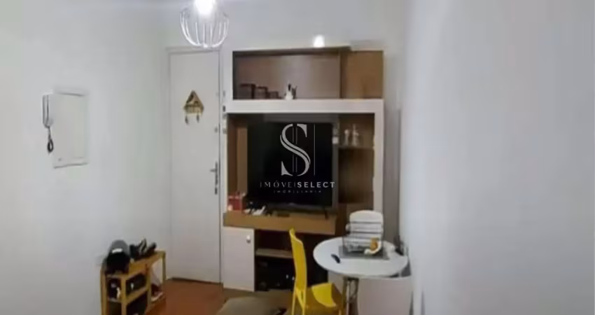 Apartamento de 55m² com um dormitorio e um banheiro.  condomínio edifício lancaster localizado na re