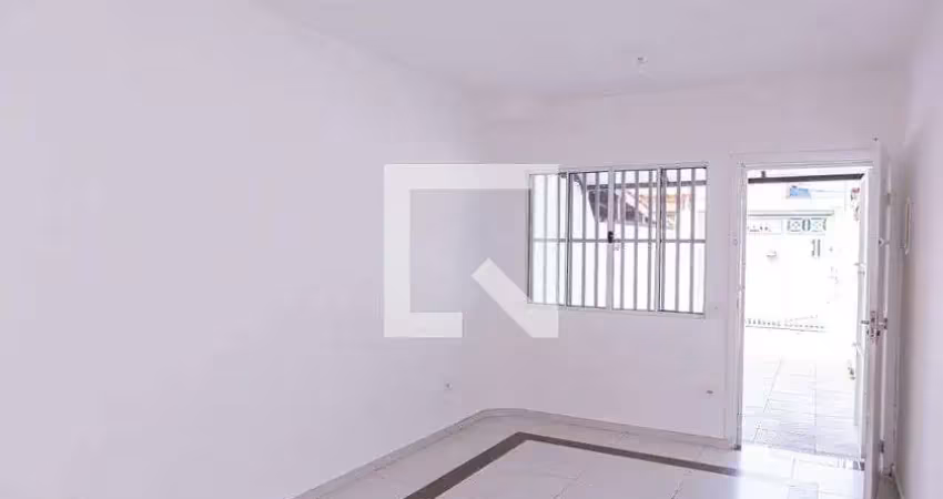 Casa com 3 quartos à venda na Rua Carlos Coelho, --, Ponte Rasa, São Paulo