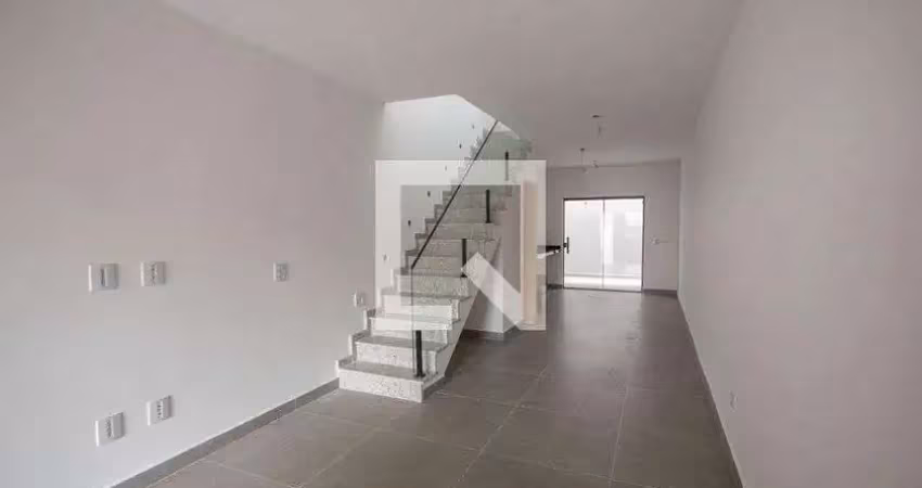 Casa com 3 quartos à venda na Rua Aruaque, --, Vila Ede, São Paulo