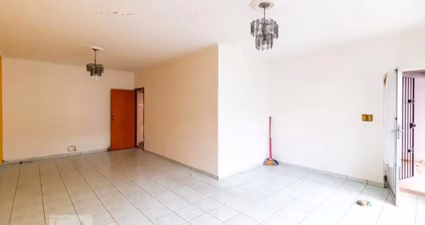 Casa com 3 quartos à venda na Rua Dezerat, --, Ponte Rasa, São Paulo