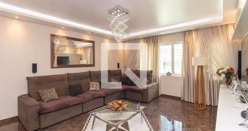 Casa com 3 quartos à venda na Rua Canhemborá, --, Vila Gustavo, São Paulo