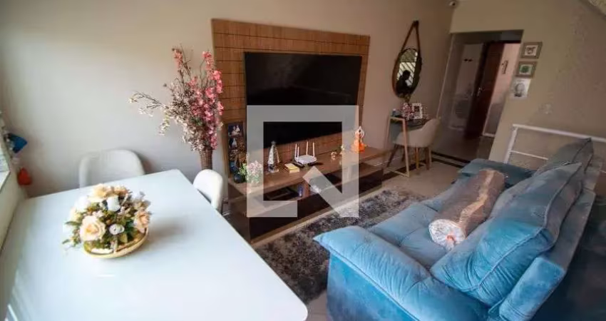 Casa com 3 quartos à venda na Rua Montes Aureos, --, Vila Esperança, São Paulo