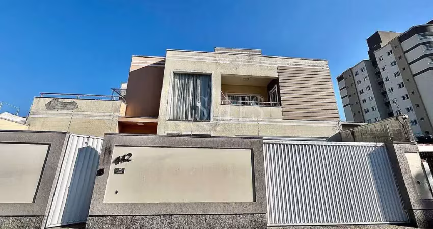 Casa com 3 quartos à venda na Rua Felício Maes, São João, Itajaí
