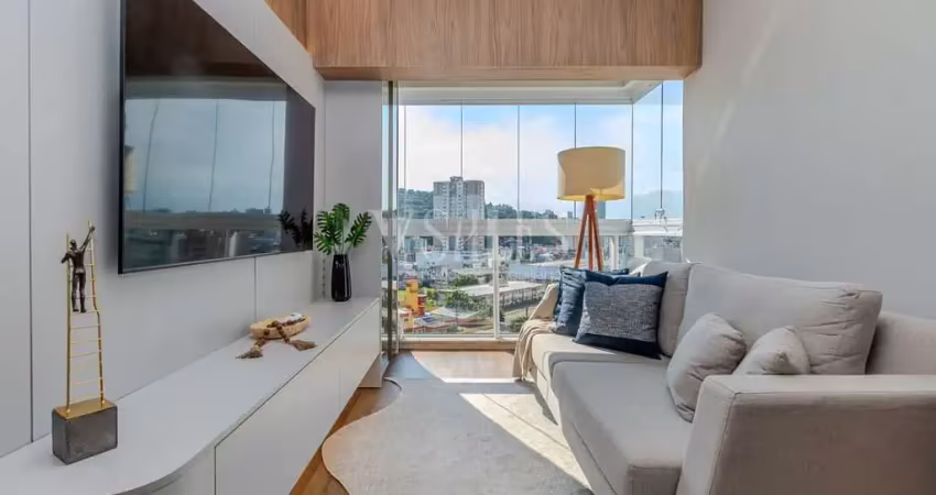 Mobiliado com suíte e lazer completo no coração de itajaí