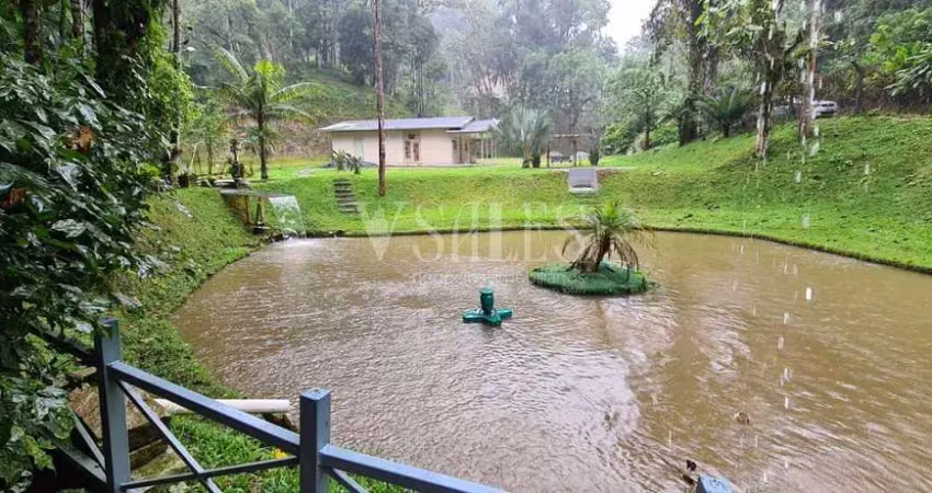 Refúgio rural: casa, piscina, lagoas, natureza exuberante!