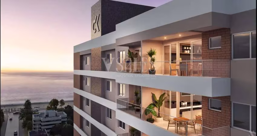 Quadra mar mobiliado com lazer completo, 50m da praia central de navegantes