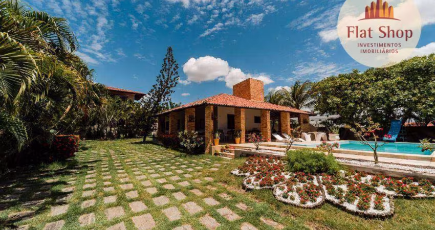 Casa com 3 dormitórios à venda, 266 m² por R$ 780.000,00 - Tabuba - Caucaia/CE