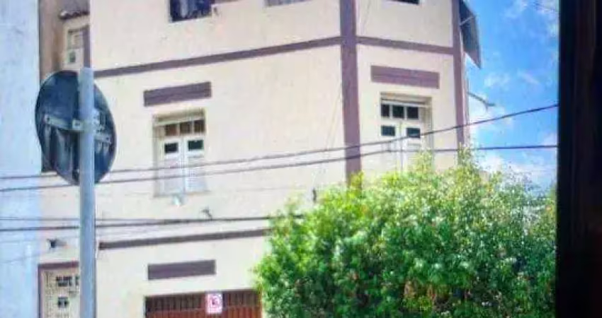 Casa com 3 dormitórios à venda, 135 m² por R$ 800.000,00 - Praia de Iracema - Fortaleza/CE