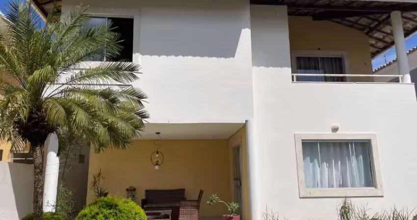Casa em condomínio fechado com 4 quartos à venda na Rua Pataro Machado, Centro, Lauro de Freitas