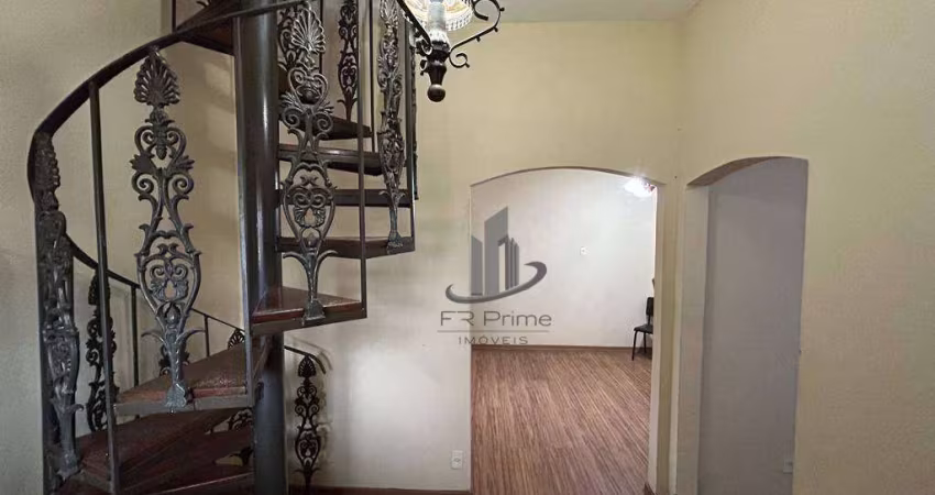 Excelentes casas com 3 quartos à venda, 248 m² por R$ 700.000 - Jardim Europa - Volta Redonda/RJ