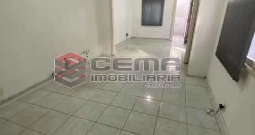 Casa comercial com 2 salas para alugar na Rua Muniz Barreto, Botafogo, Rio de Janeiro