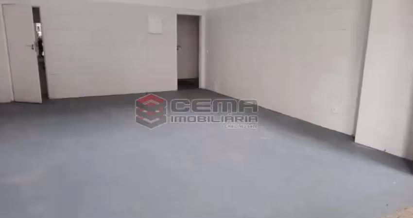 Ponto comercial à venda na Rua Andrade Pertence, Catete, Rio de Janeiro