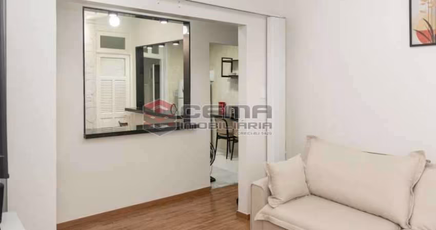 Apartamento com 2 quartos à venda na Avenida Nossa Senhora de Copacabana, Copacabana, Rio de Janeiro