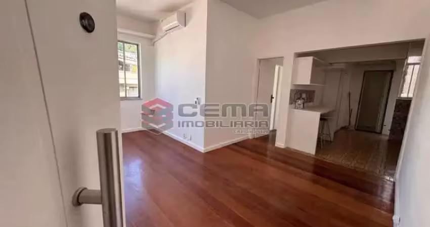Apartamento com 3 quartos à venda na Rua Belisário Távora, Laranjeiras, Rio de Janeiro
