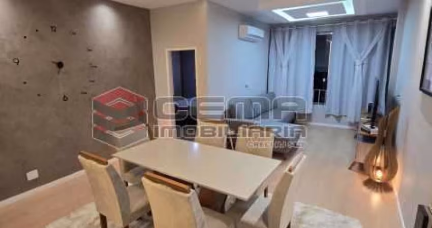 Apartamento com 3 quartos para alugar na Rua Marquês de Abrantes, Flamengo, Rio de Janeiro