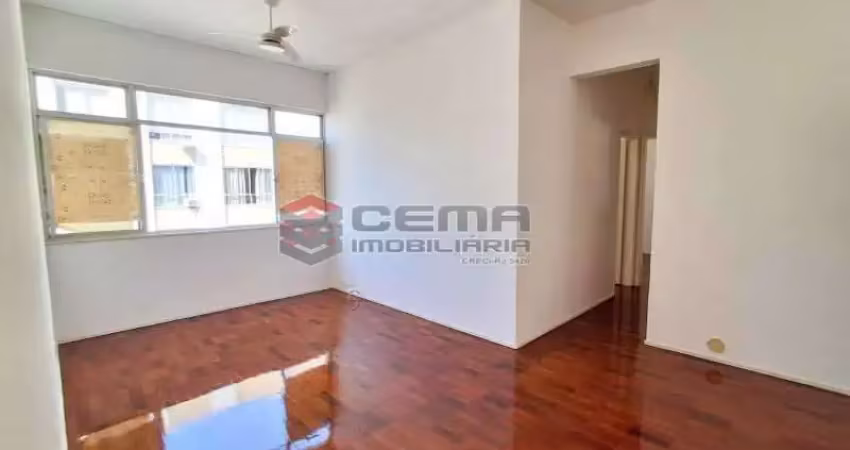 Apartamento com 2 quartos para alugar na Rua São Salvador, Flamengo, Rio de Janeiro