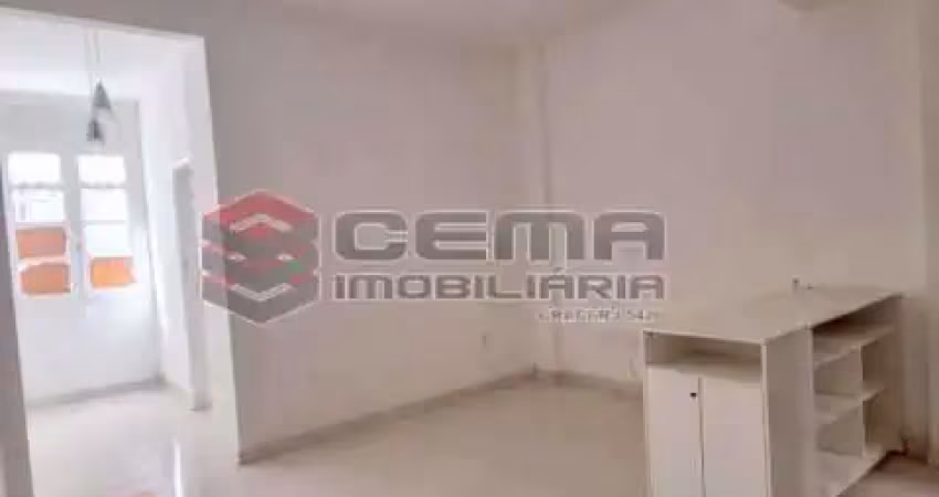 Apartamento com 1 quarto para alugar na Rua Correa Dutra, Flamengo, Rio de Janeiro