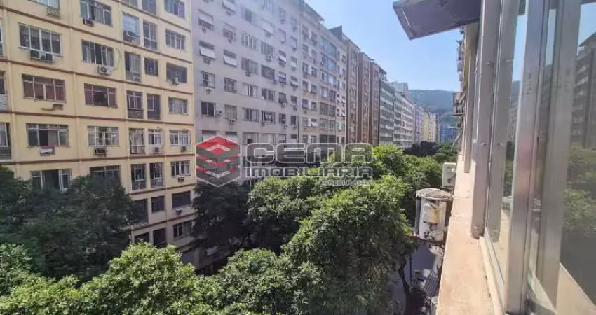 Kitnet / Stúdio para alugar na Rua Barata Ribeiro, Copacabana, Rio de Janeiro